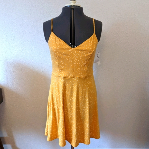 Abound Dresses & Skirts - Abound yellow polka dot dress